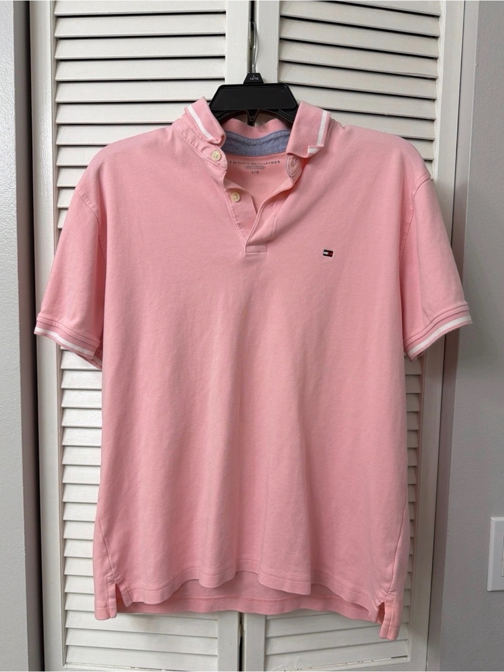Tommy Hilfiger Polo Shirt (size L) EUC
